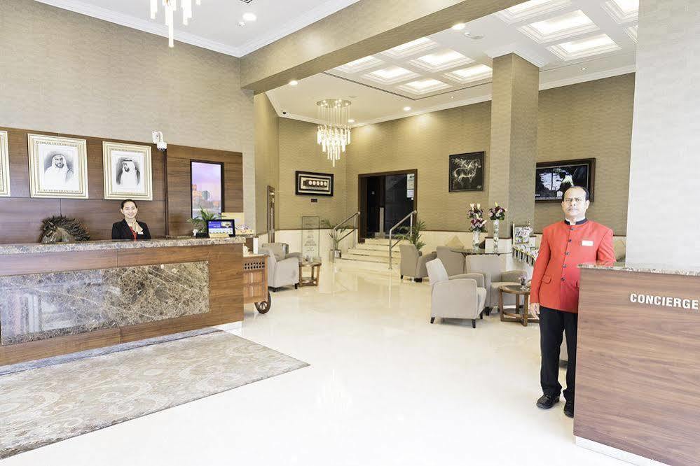 Emirates Plaza Hotel Abu Dhabi Esterno foto